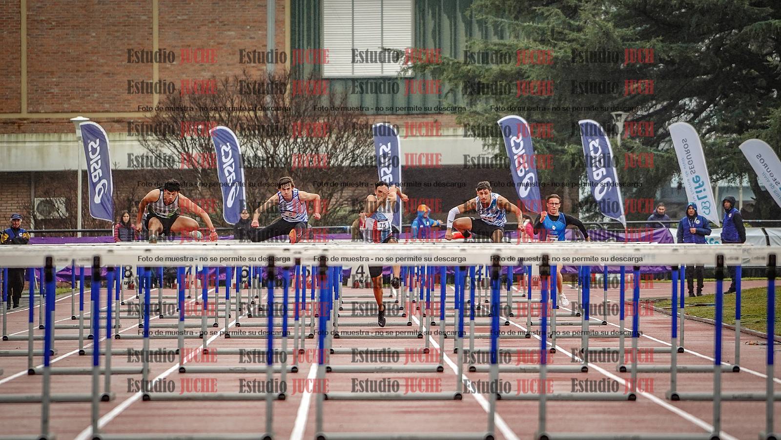 Fotos de los 110 m con vallas de varones - FINAL