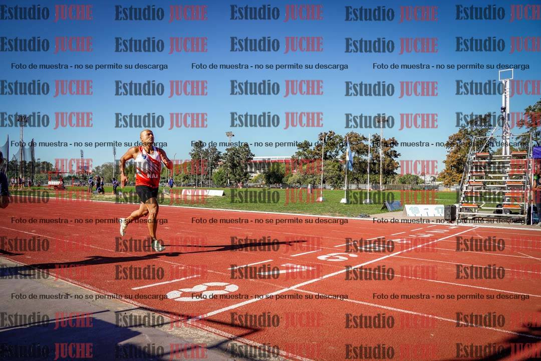 Fotos de los 400 m llanos de varones
