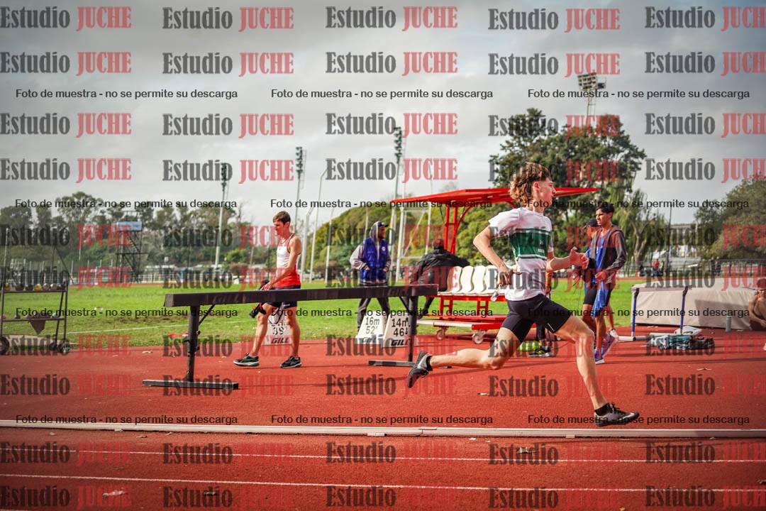 Fotos de los 400 m llanos de varones