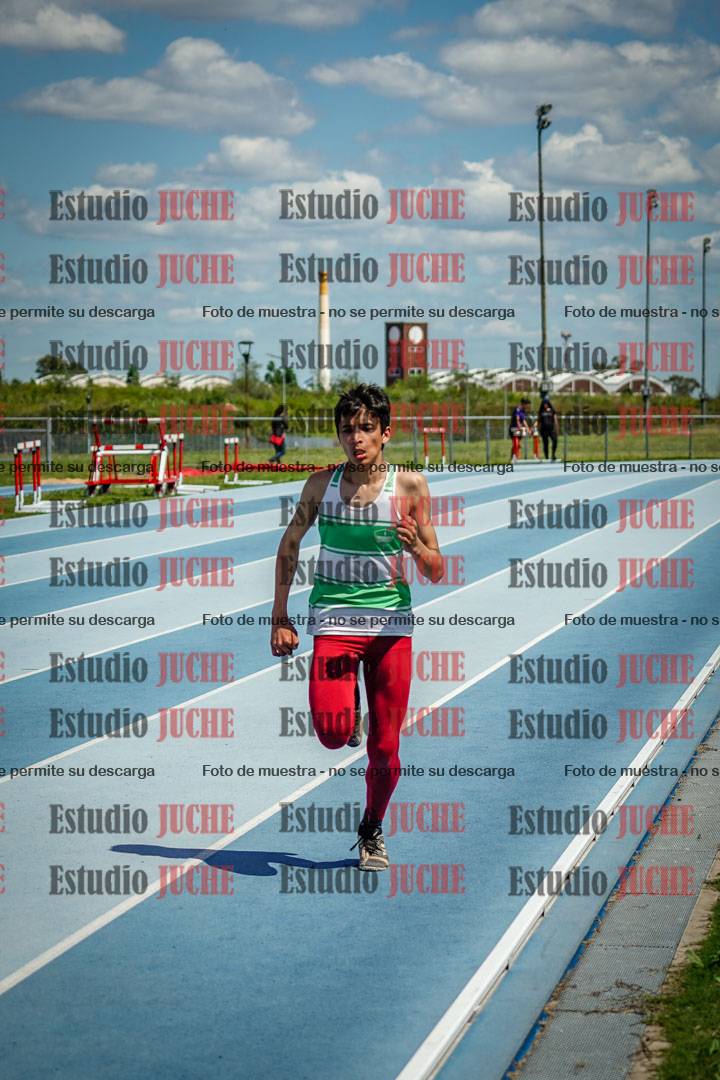 Fotos de los 400 m llanos de varones