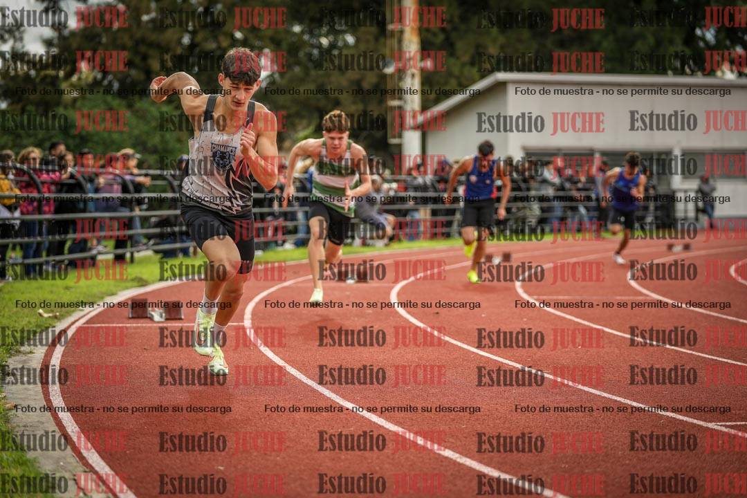 Fotos de los 400 m llanos de varones