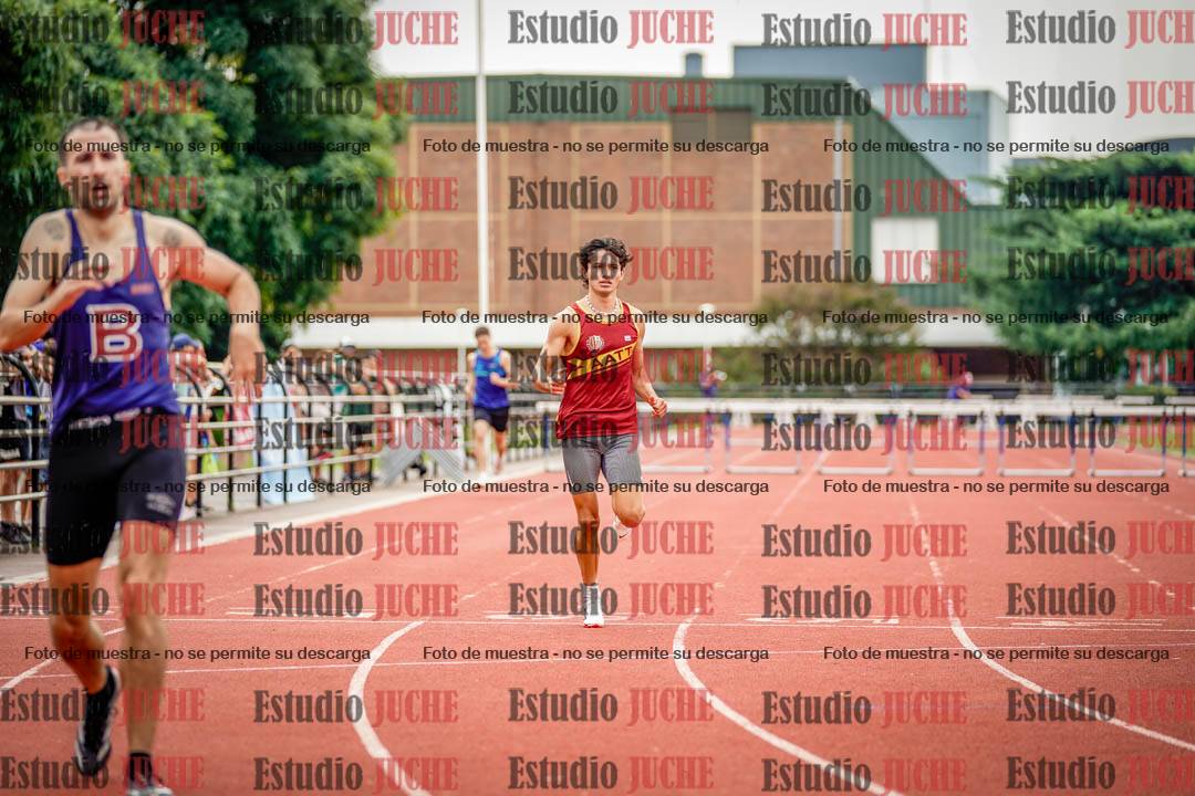 Fotos de los 400 m con vallas de varones