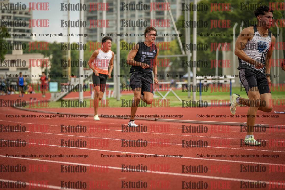 Fotos de los 200 m llanos de varones