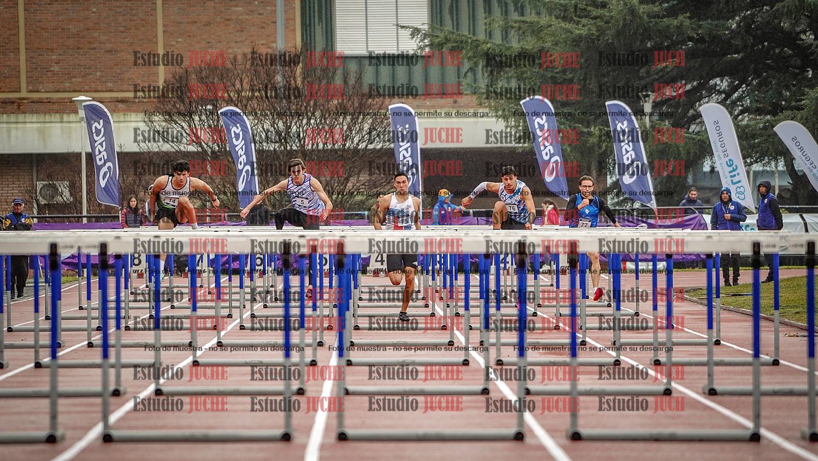 Fotos de los 110 m con vallas de varones - FINAL