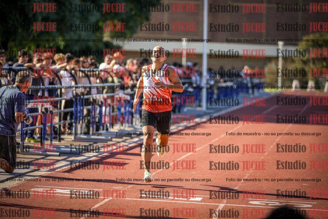 Fotos de los 400 m llanos de varones