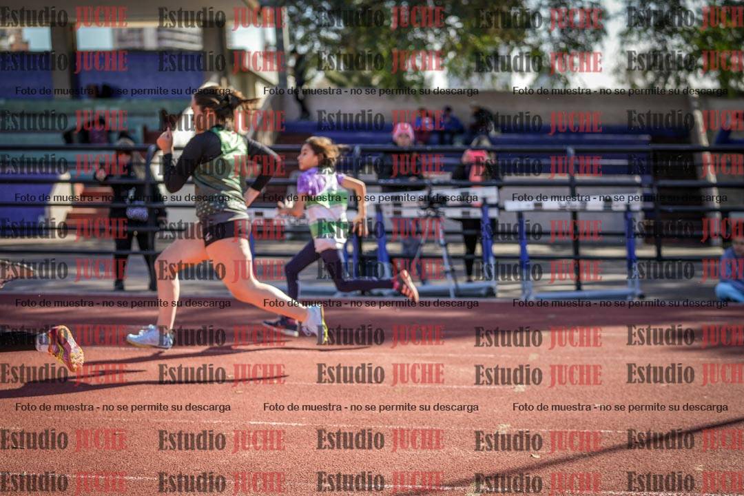 Fotos de los 50 m llanos de mujeres