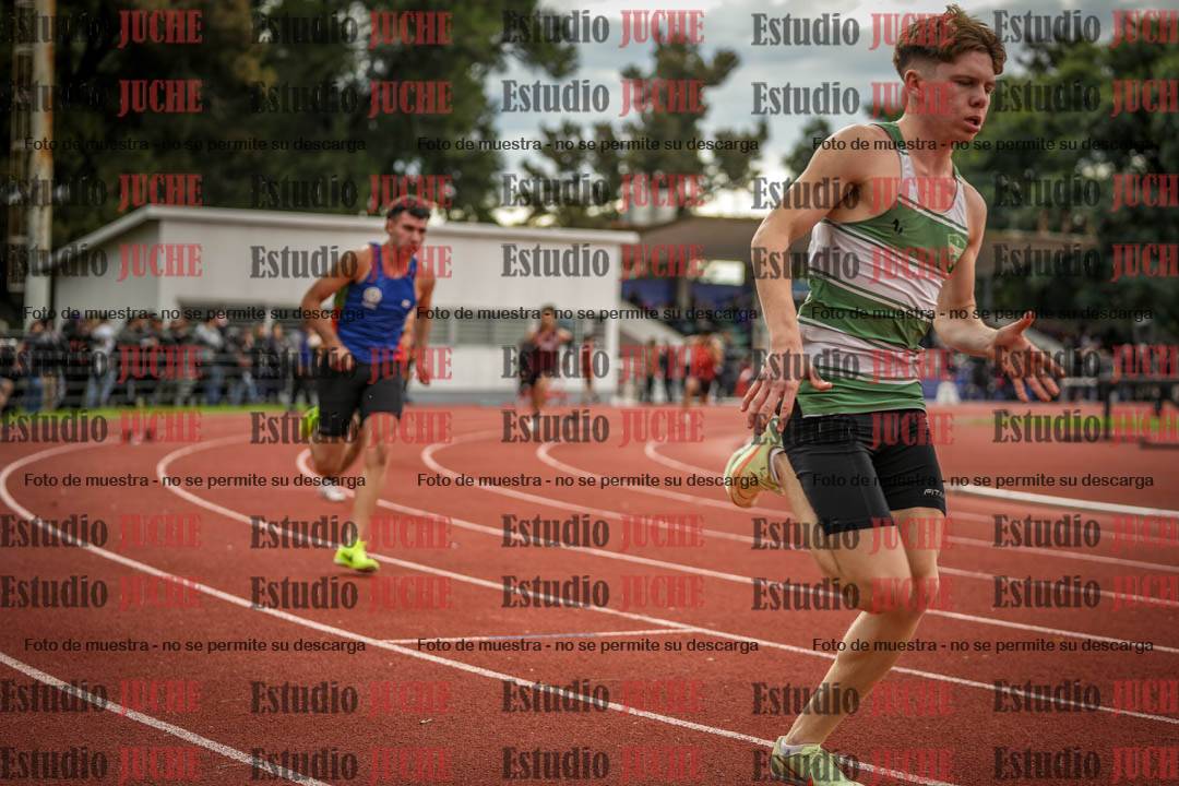Fotos de los 400 m llanos de varones
