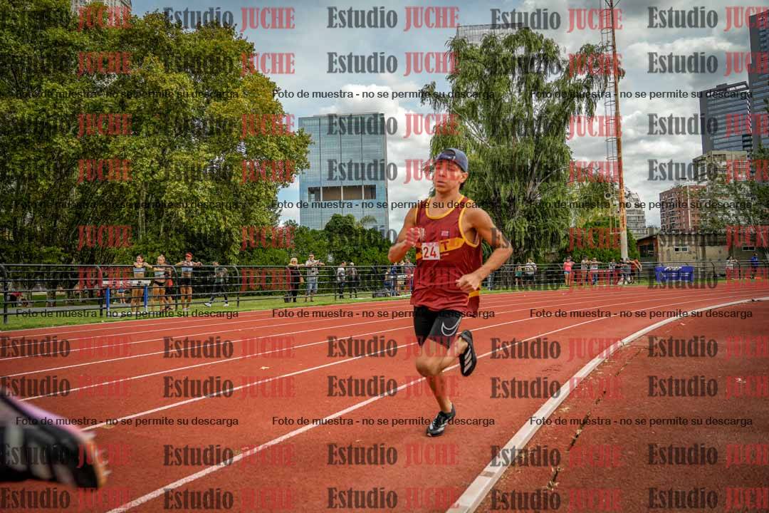 Fotos de los 800 m de varones