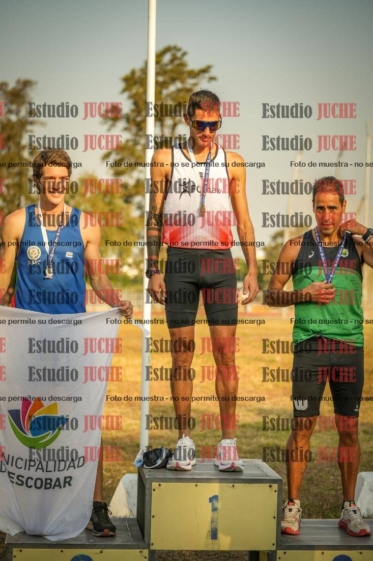 Fotos de algunos podios y extras del torneo