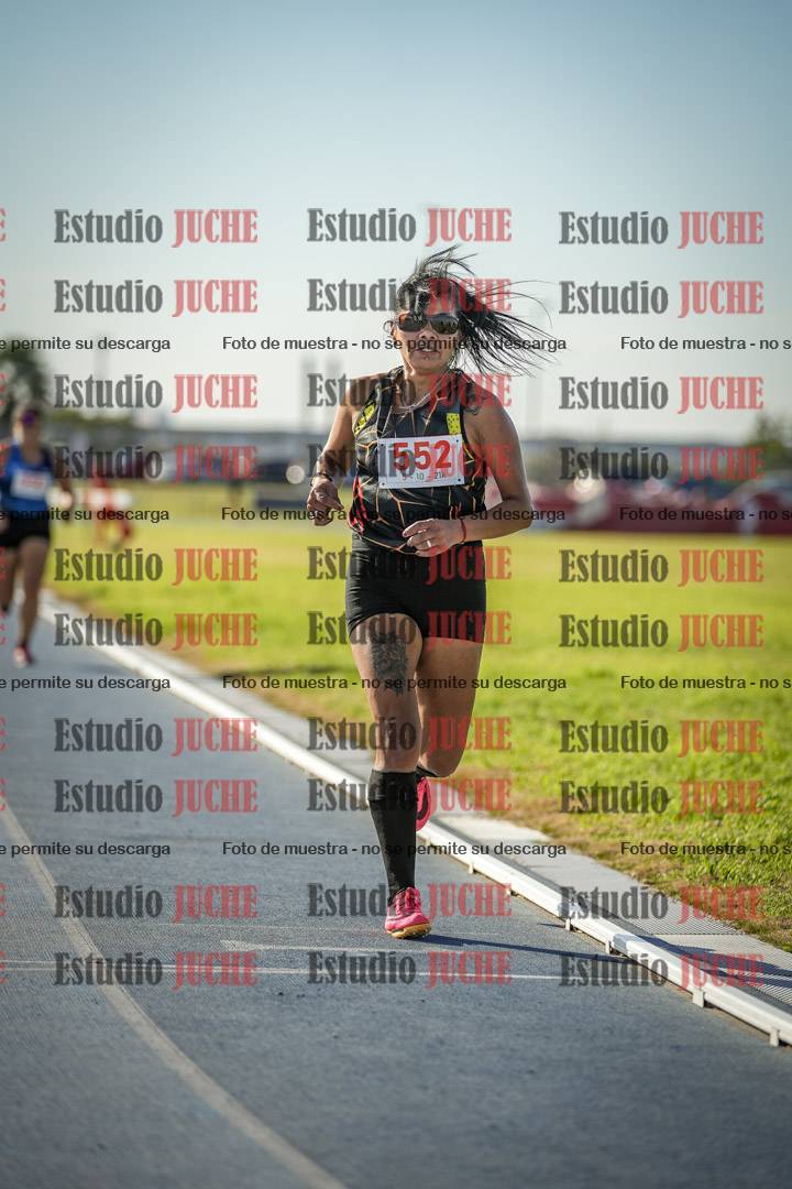 Fotos de los 1500 m llanos de mujeres