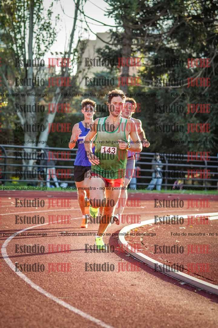Fotos de los 3000 m llanos de varones