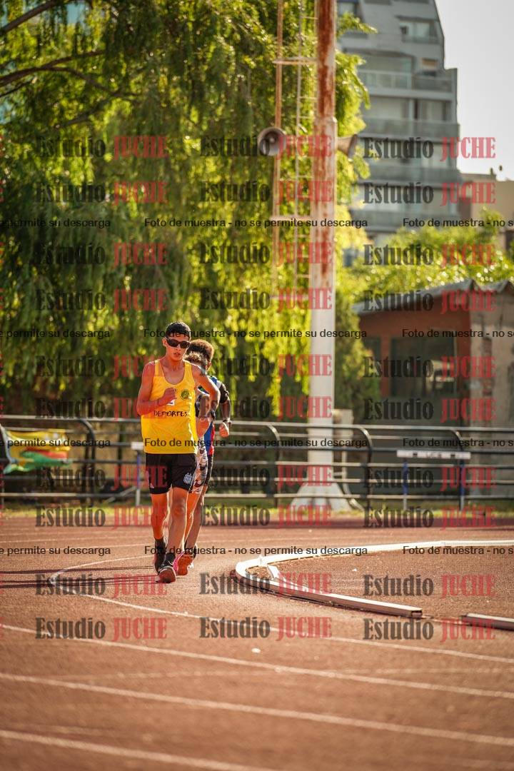Fotos de los 3000 m de marcha de mujeres y varones