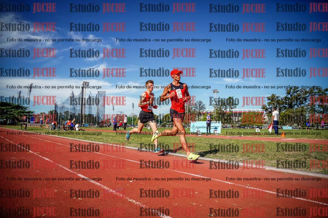 Fotos de los 5000 m llanos de varones