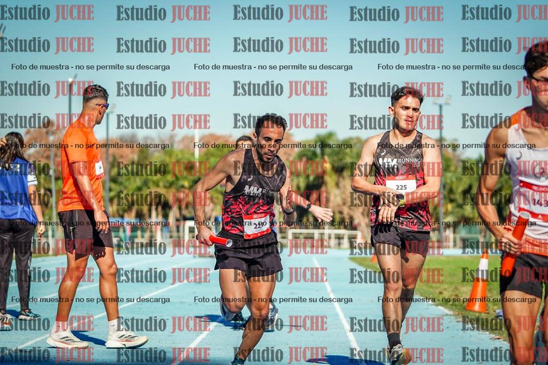 Fotos durante los relevos