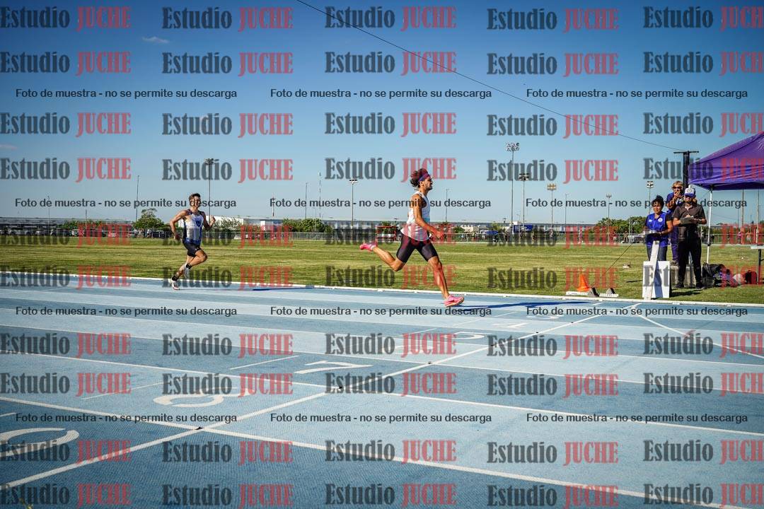 Fotos de los 400 m llanos de varones