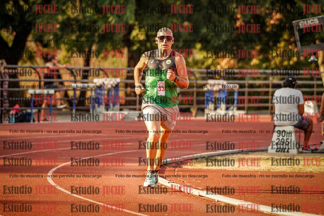 Fotos de los 5000 m llanos de mujeres y varones