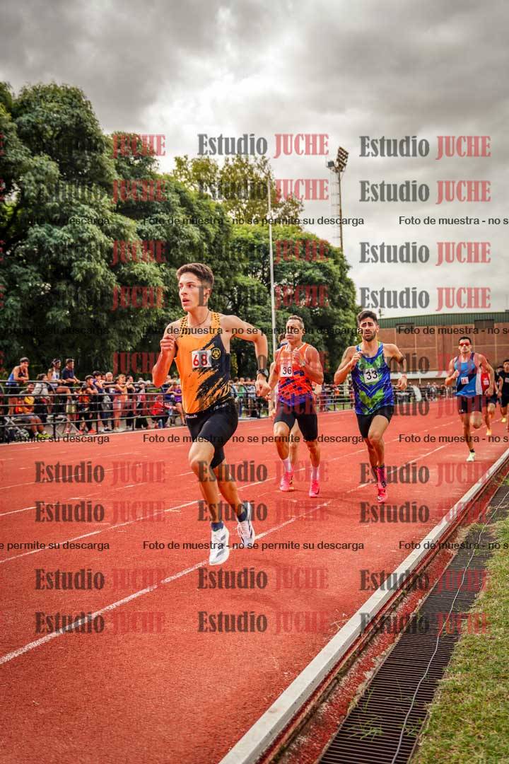 Fotos de los 800 m de varones