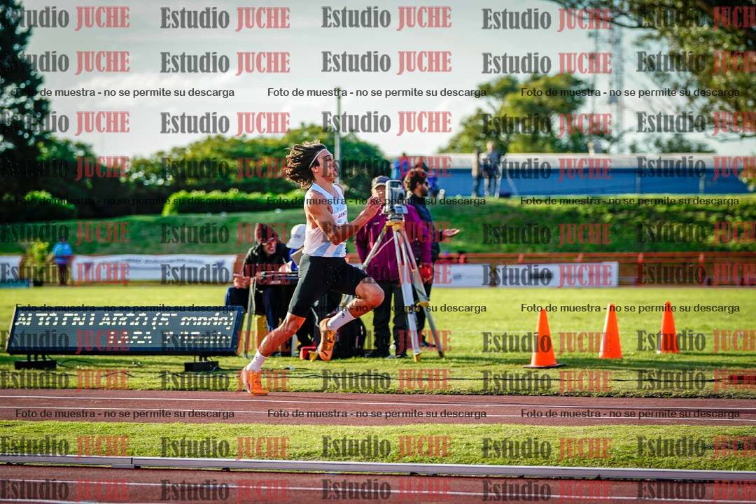 Fotos del salto en largo de varones - FINAL