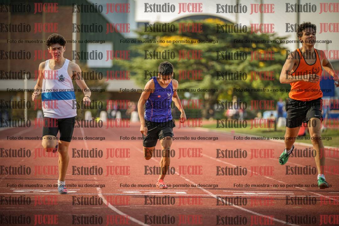 Fotos de los 400 m llanos de varones