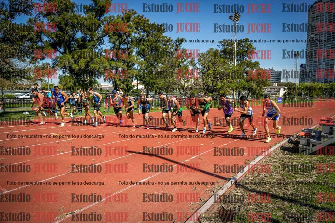 Fotos de los 5000 m llanos de mujeres y varones