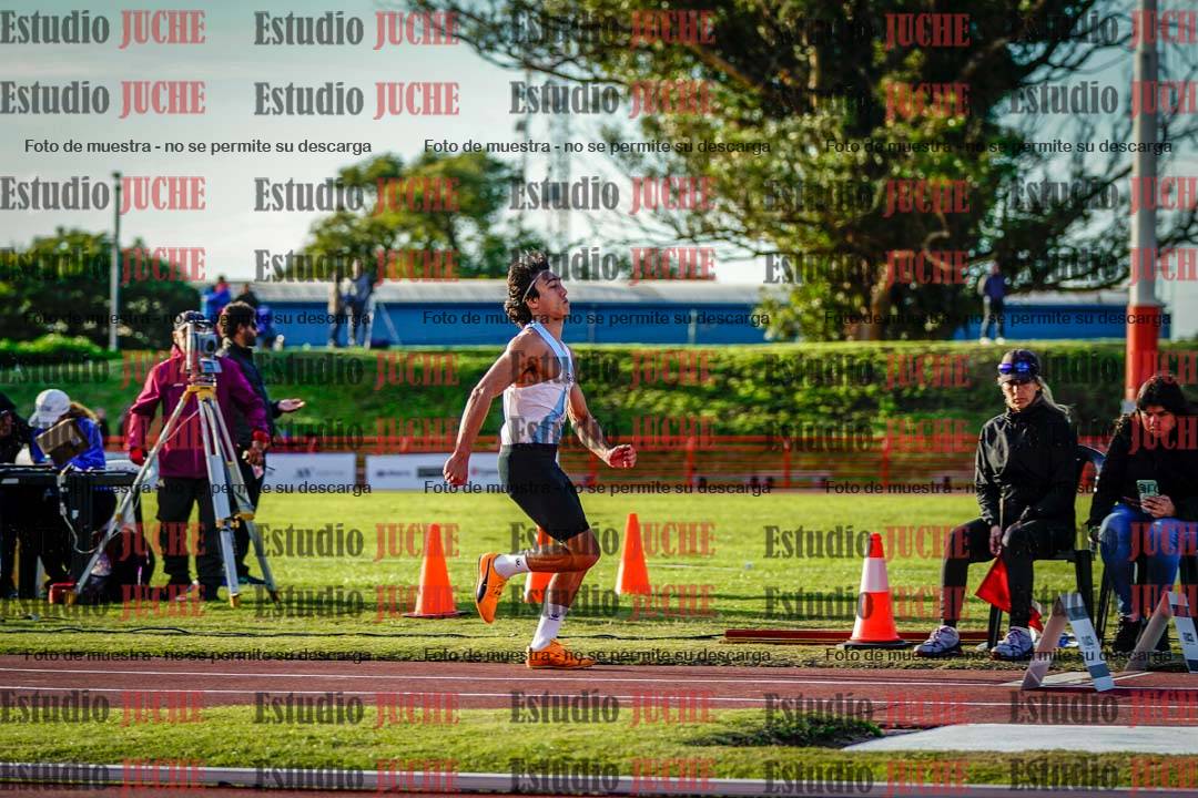 Fotos del salto en largo de varones - FINAL