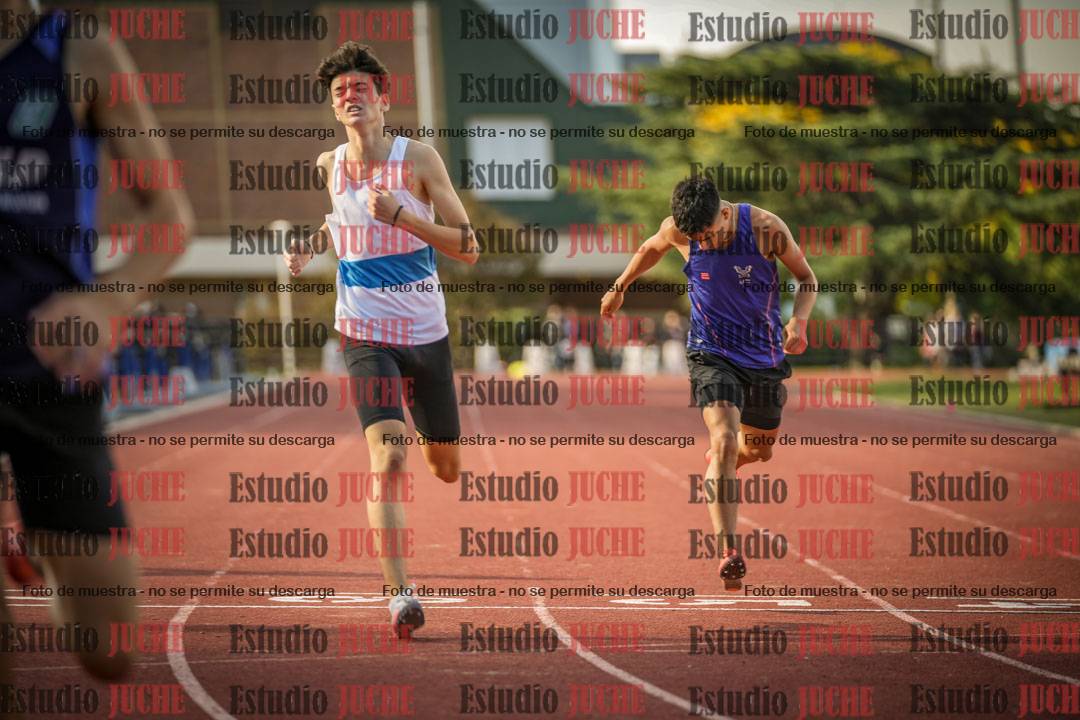 Fotos de los 400 m llanos de varones