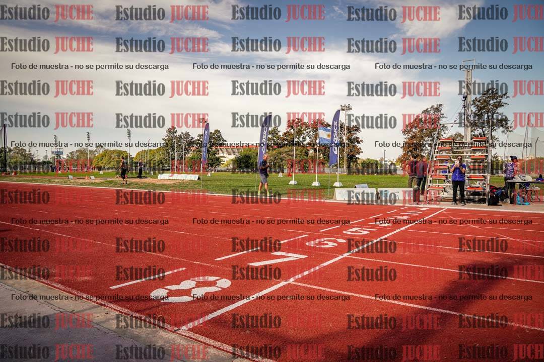 Fotos de los 400 m llanos de varones