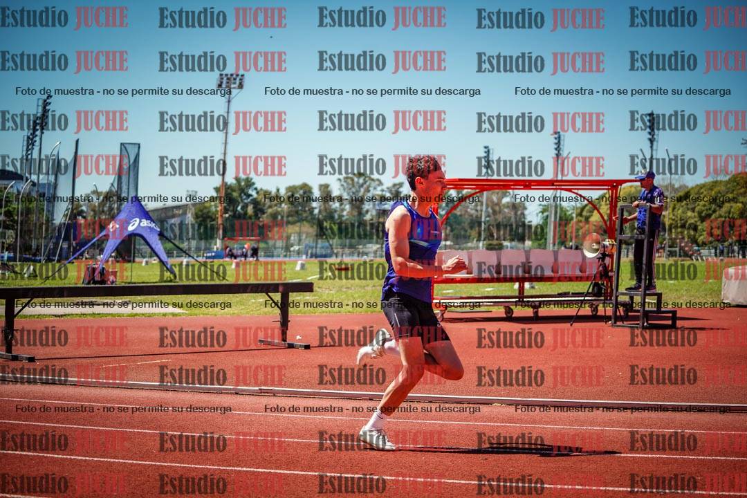 Fotos de los 400 m llanos de varones