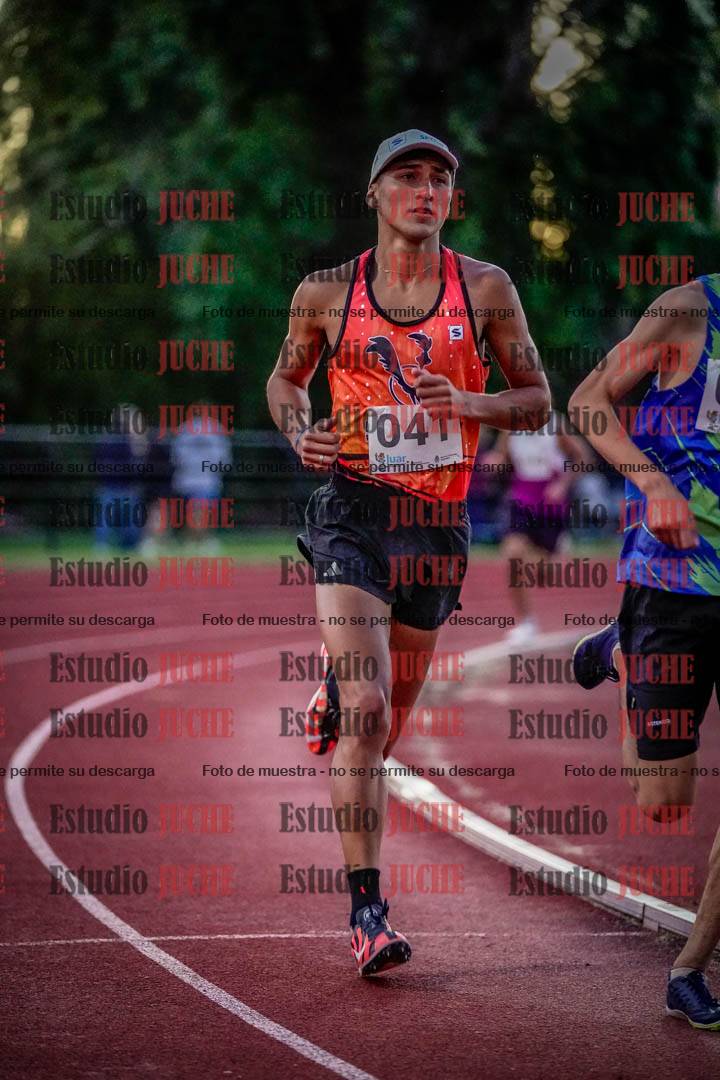 Fotos de los 1500 m llanos de varones