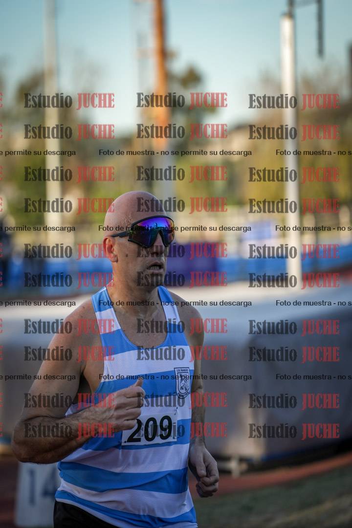 Fotos de los 3000 m llanos de varones