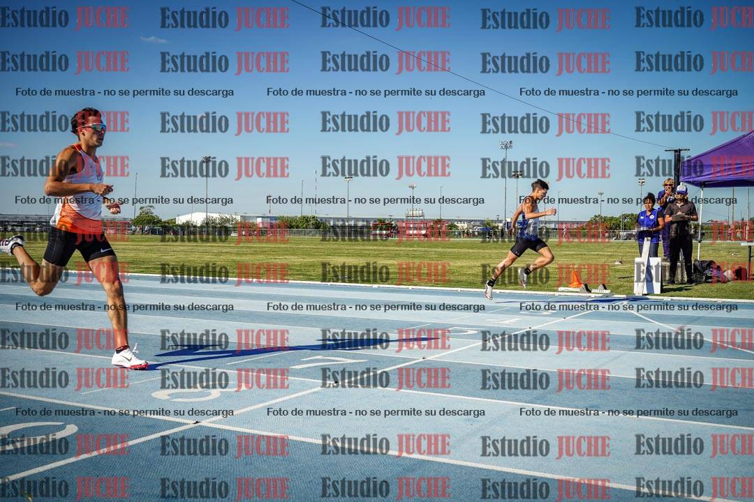 Fotos de los 400 m llanos de varones