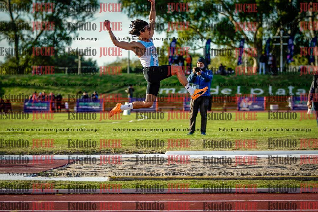 Fotos del salto en largo de varones - FINAL