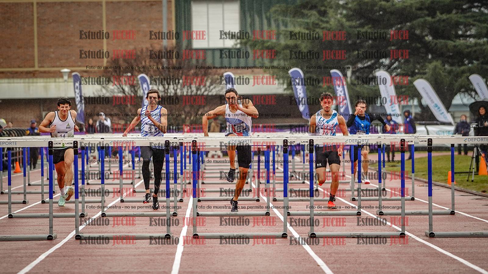 Fotos de los 110 m con vallas de varones - FINAL