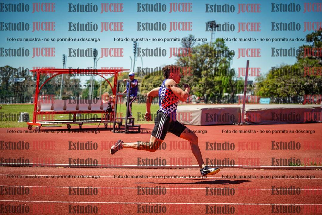 Fotos de los 400 m llanos de varones