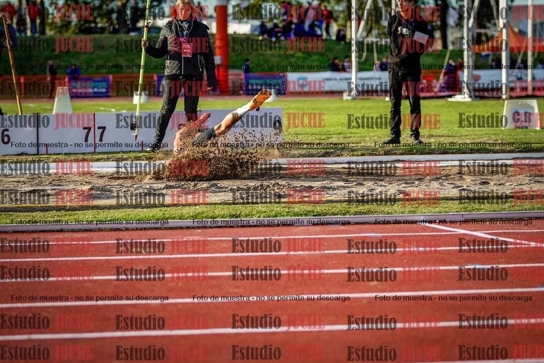 Fotos del salto en largo de varones - FINAL