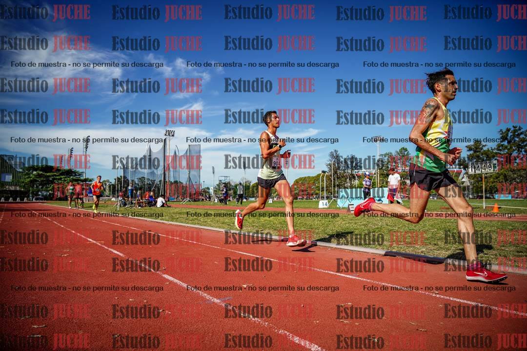 Fotos de los 5000 m llanos de varones