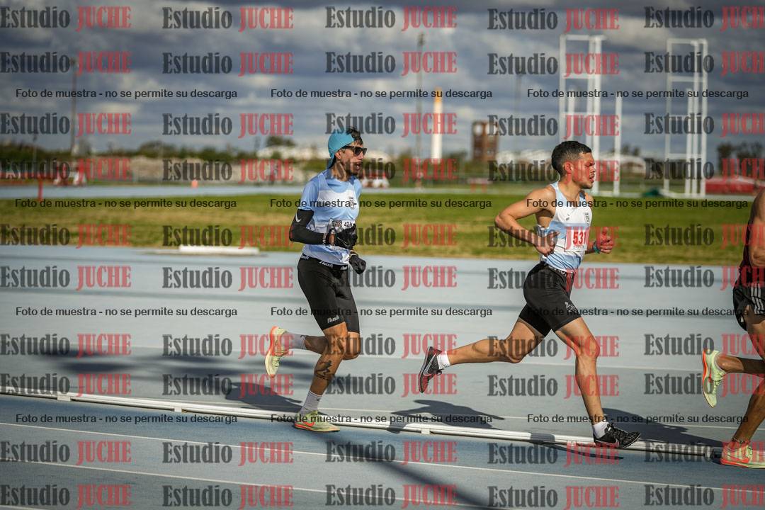 Fotos de los 5000 m llanos de varones