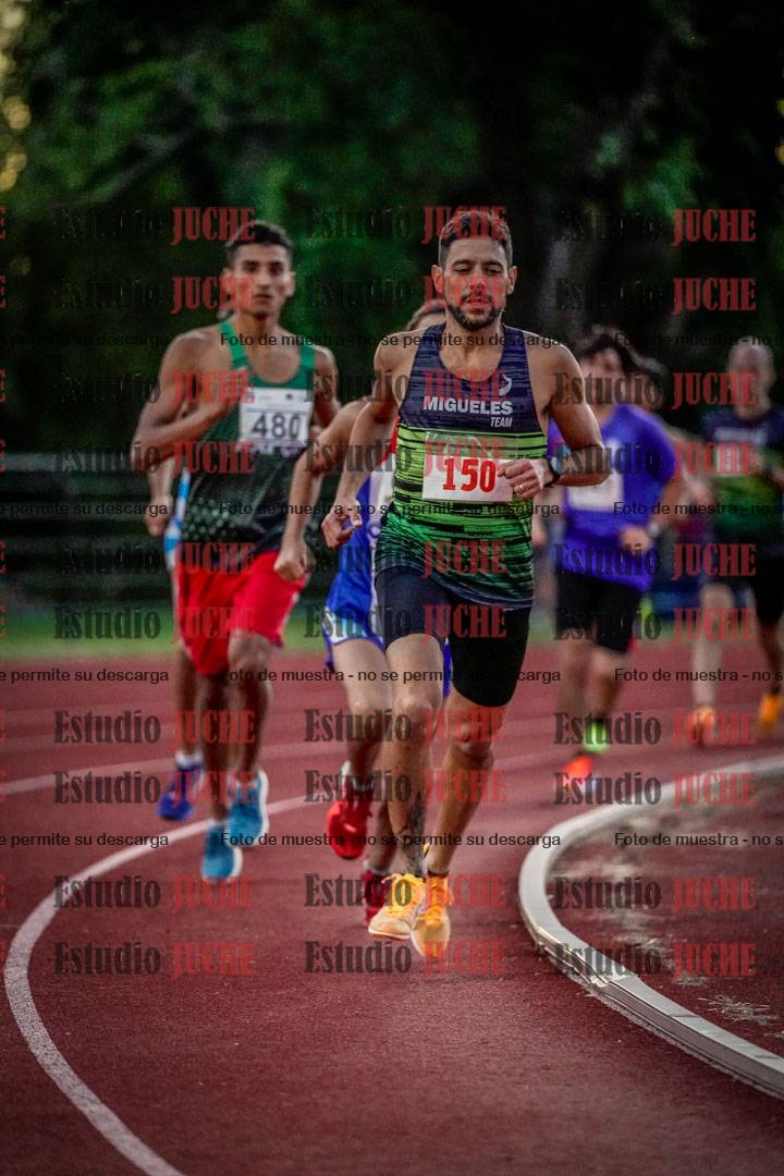 Fotos de los 1500 m llanos de varones
