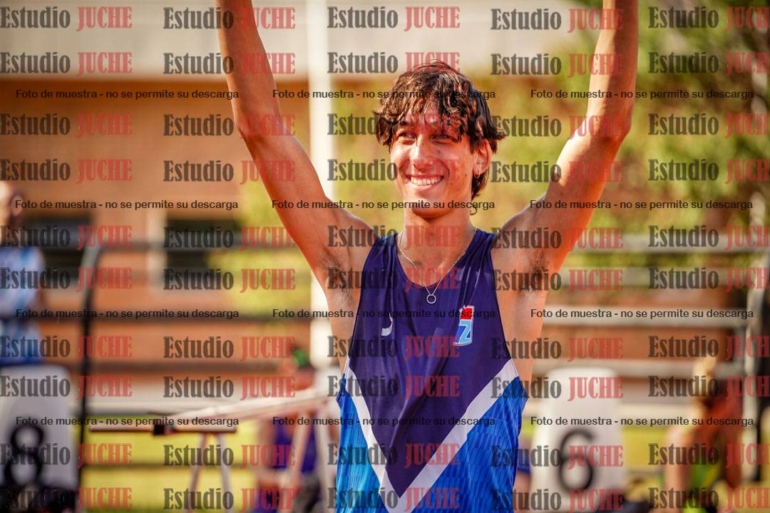Fotos de los 100 m llanos de varones - FINAL U20