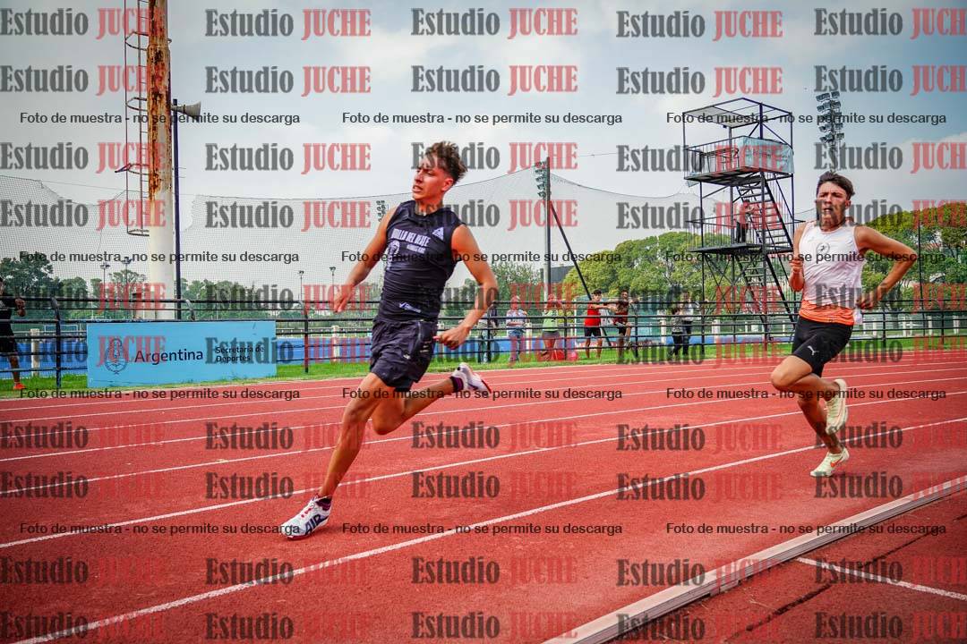 Fotos de los 200 m llanos de varones