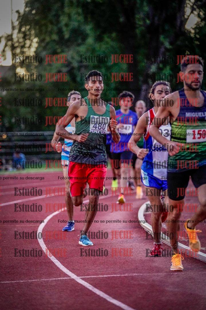 Fotos de los 1500 m llanos de varones