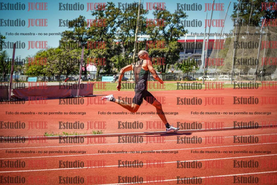 Fotos de los 400 m llanos de varones