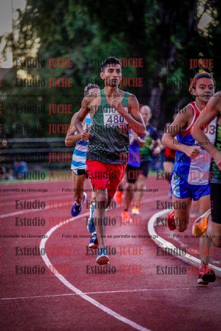Fotos de los 1500 m llanos de varones
