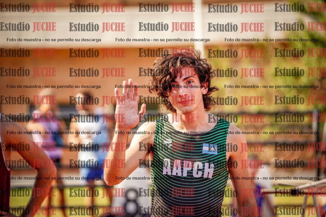 Fotos de los 100 m llanos de varones - FINAL U20