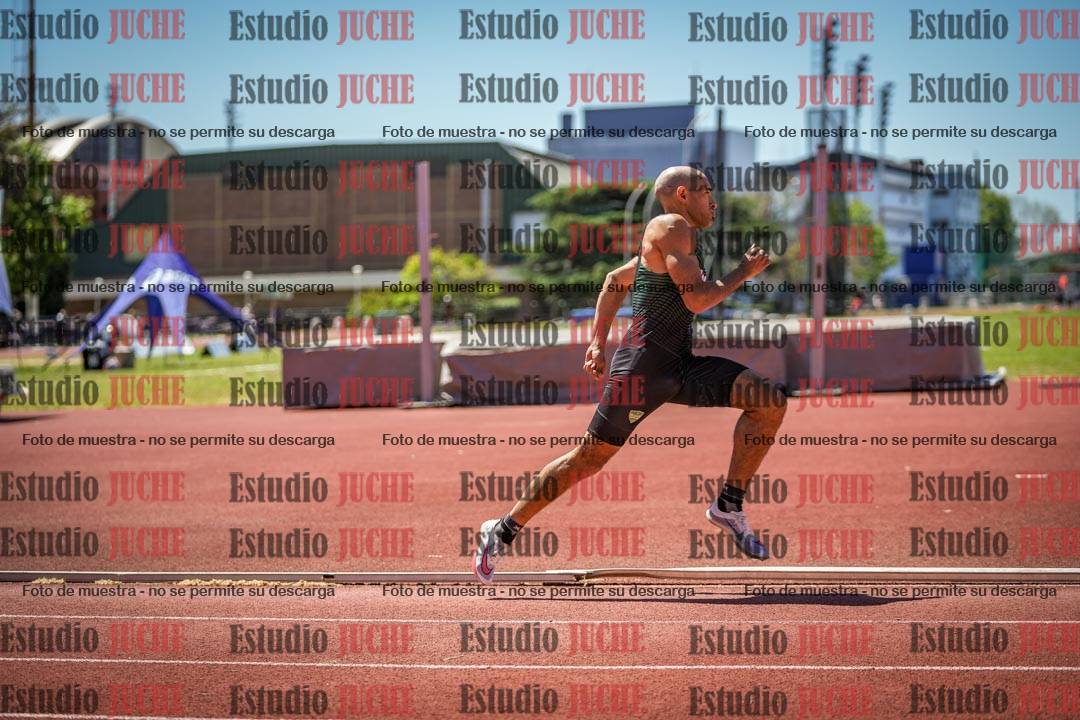 Fotos de los 400 m llanos de varones