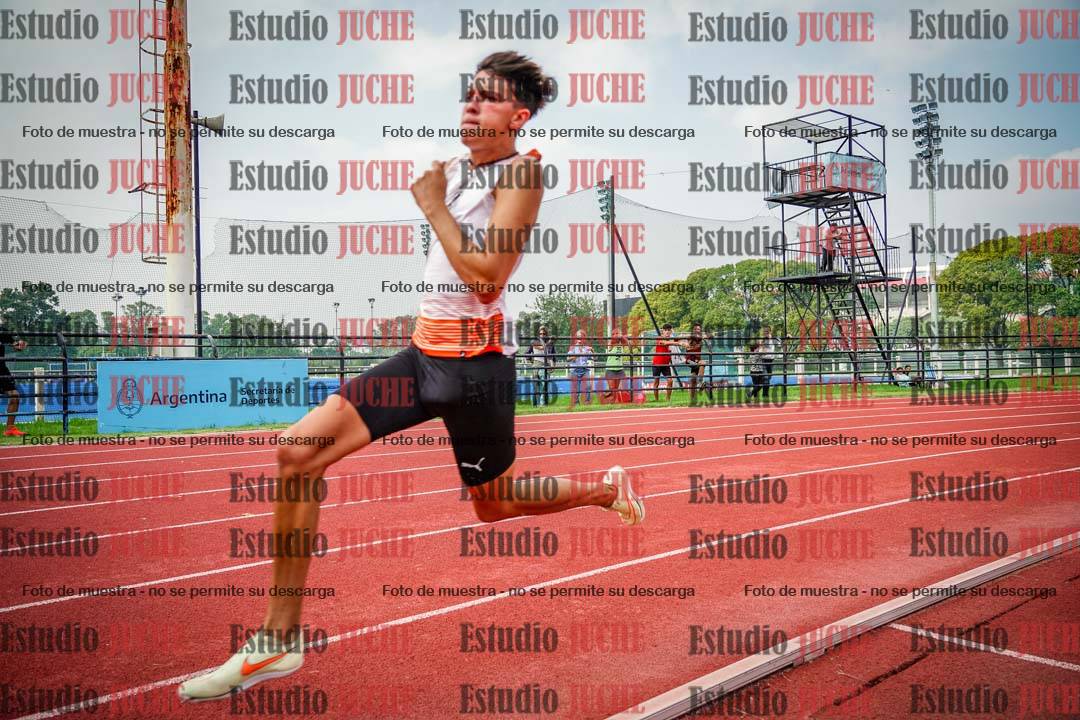Fotos de los 200 m llanos de varones