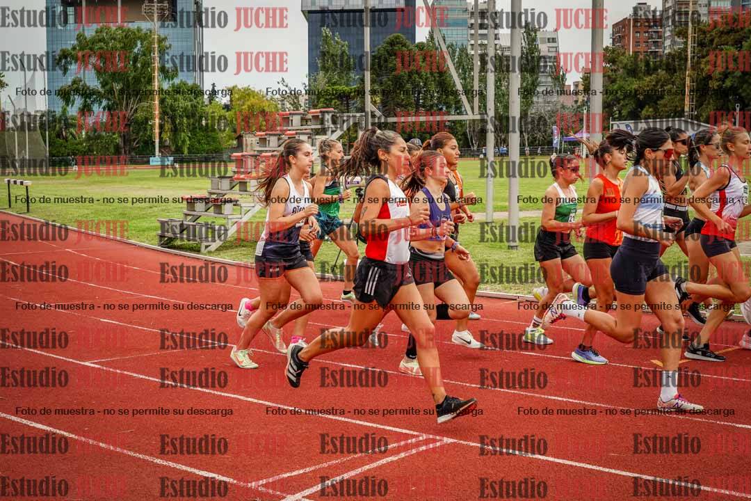 Fotos de los 3000 m llanos de mujeres