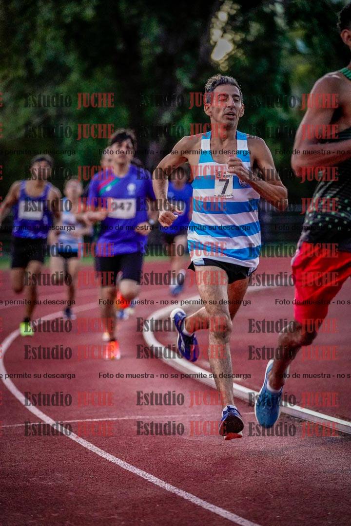 Fotos de los 1500 m llanos de varones