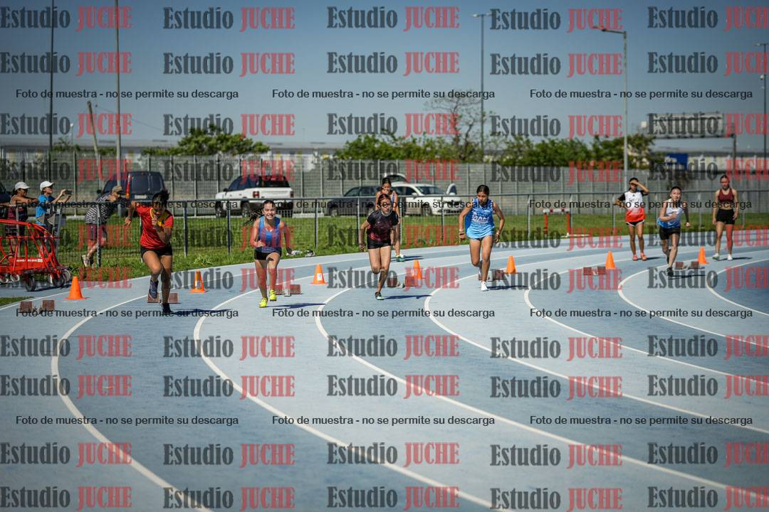 Fotos de los 150 m llanos de mujeres