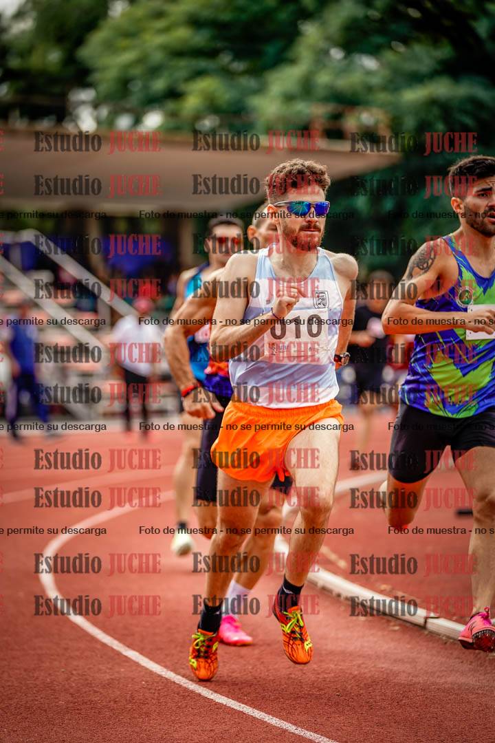 Fotos de los 800 m de varones
